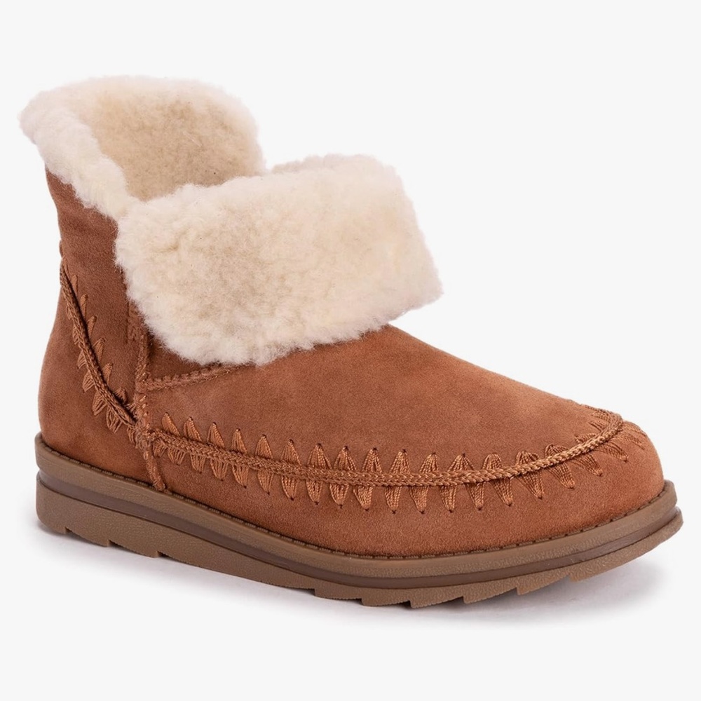 Women’s MUK LUKS Ziggy Melrose Bootie Fashion Boot Tan‎ Suede w/ Wool Blend 6.5